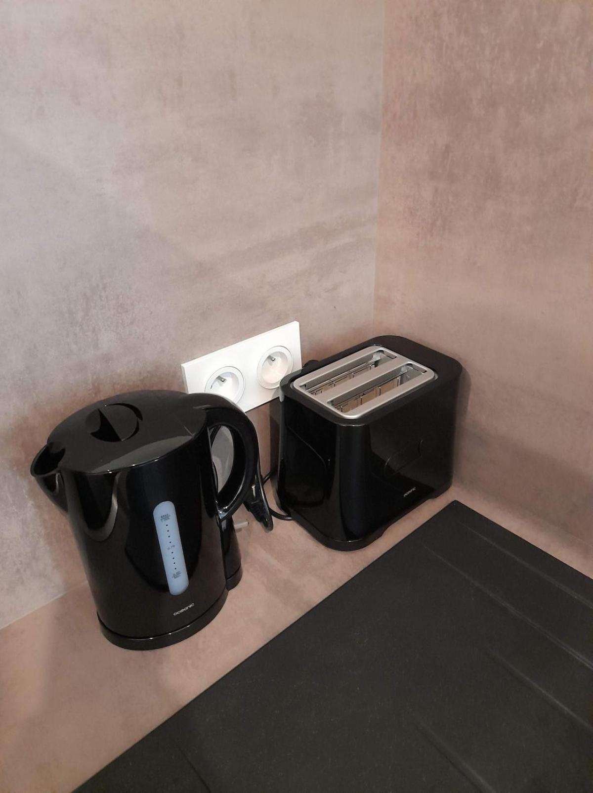 T2 Spacieux Et Confortable Apartment *